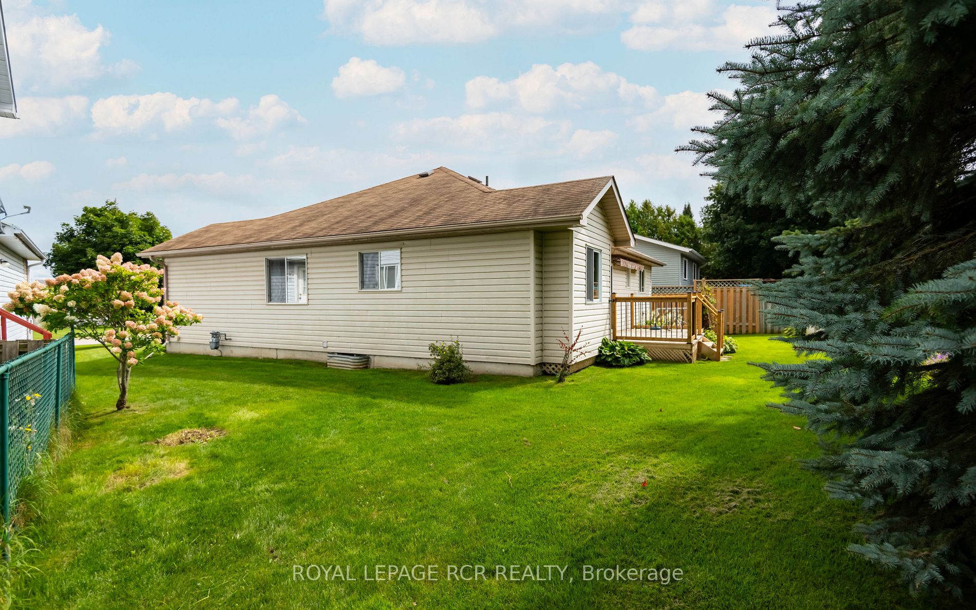 652 Canfield Place