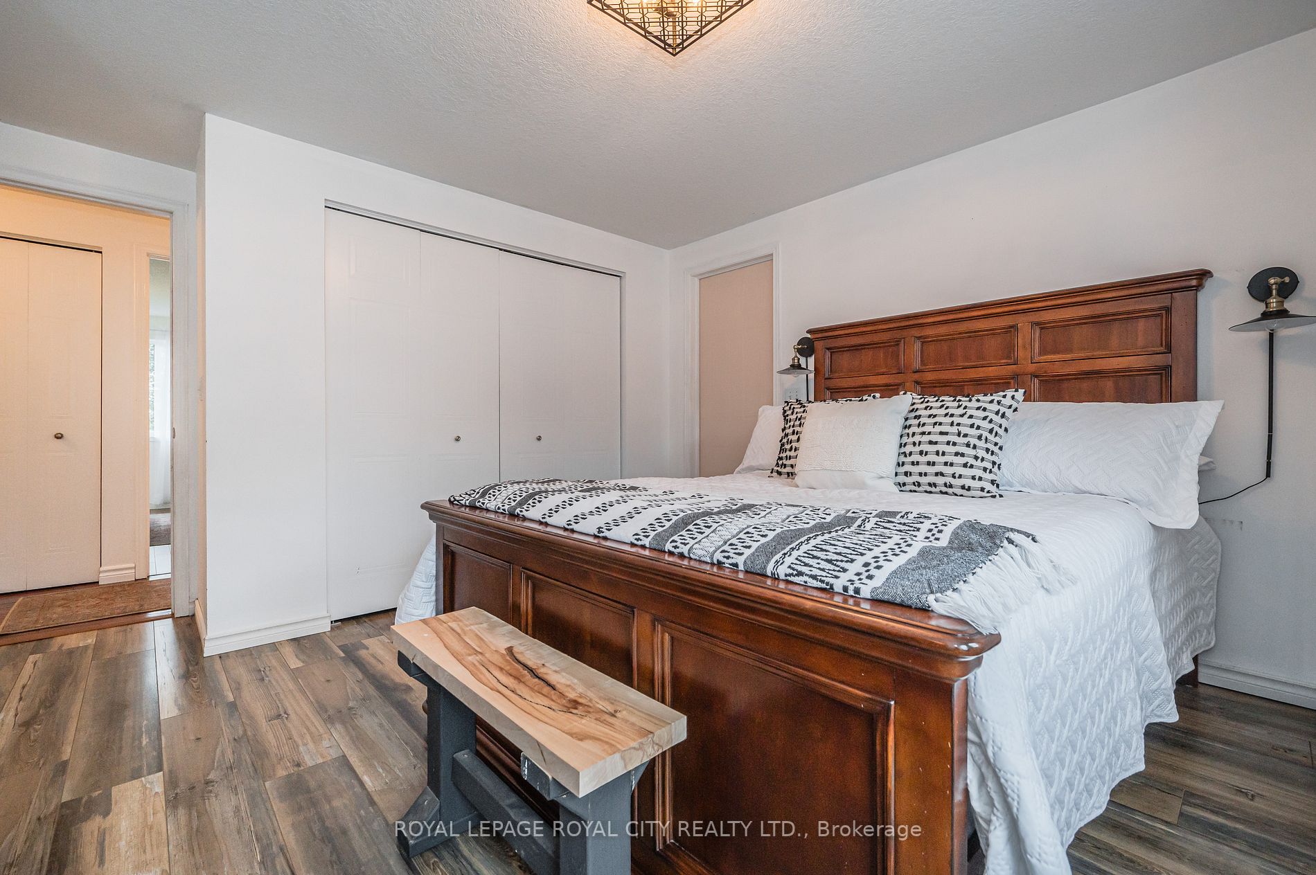 63 Starview Crescent