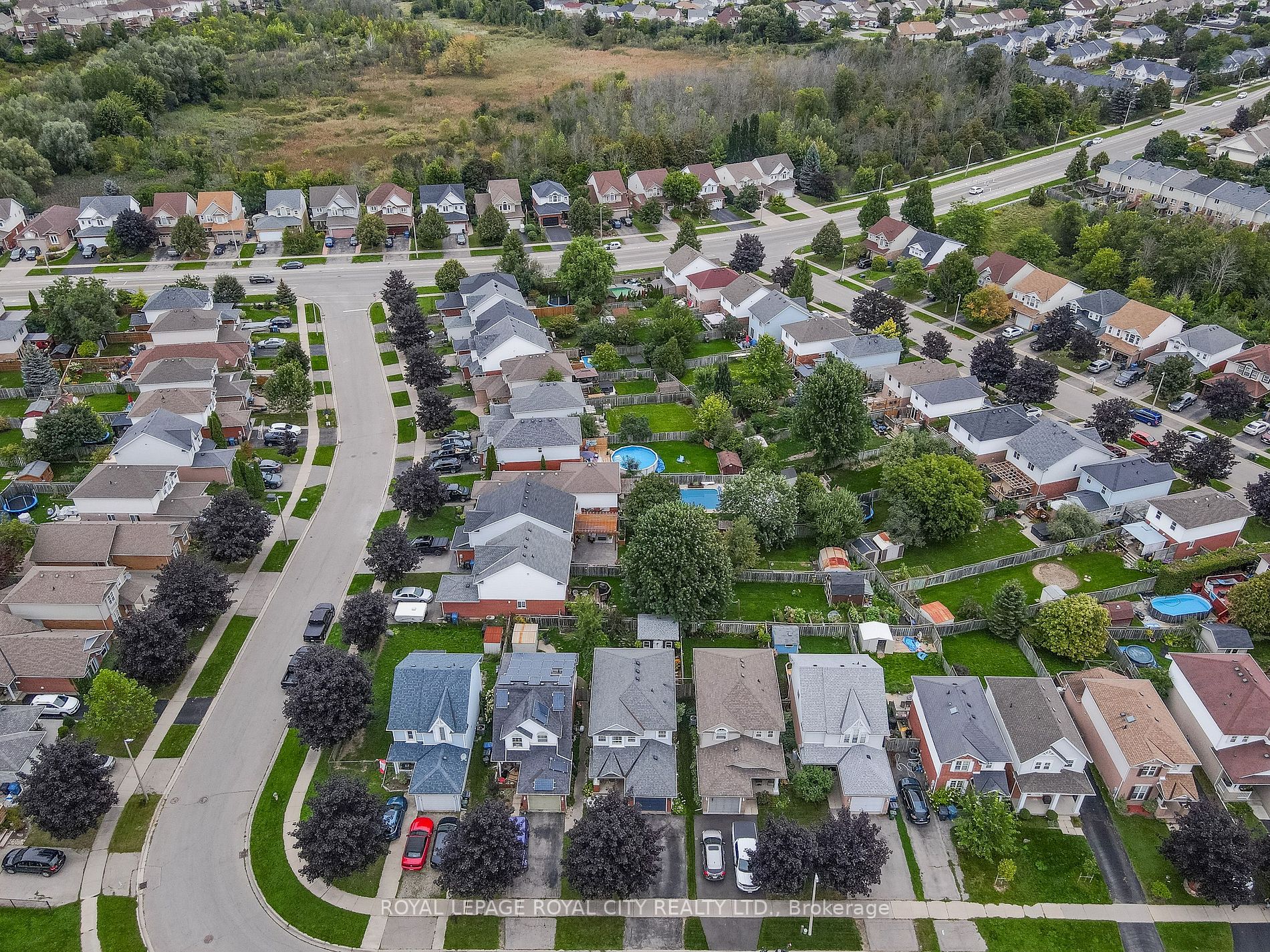 63 Starview Crescent