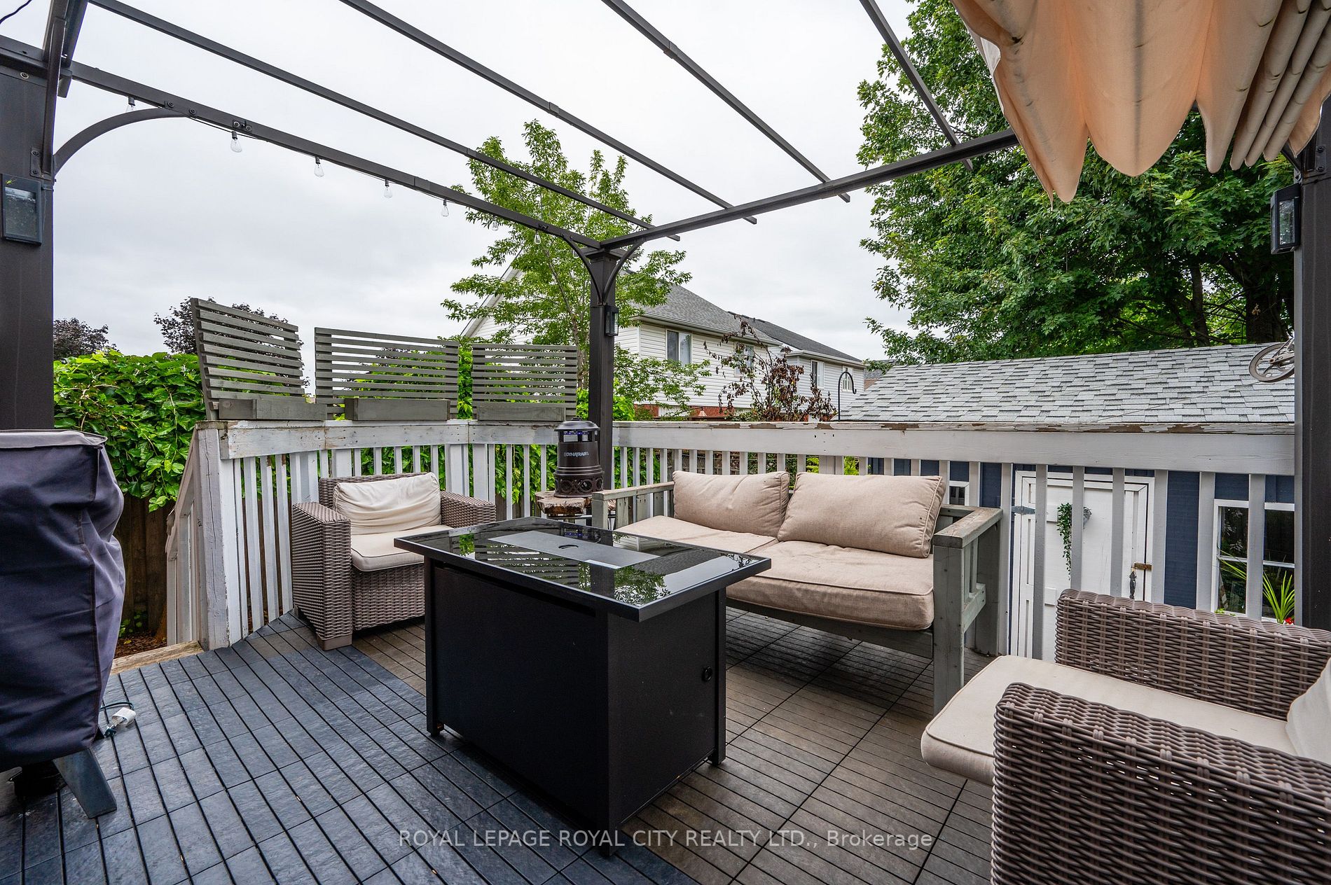 63 Starview Crescent