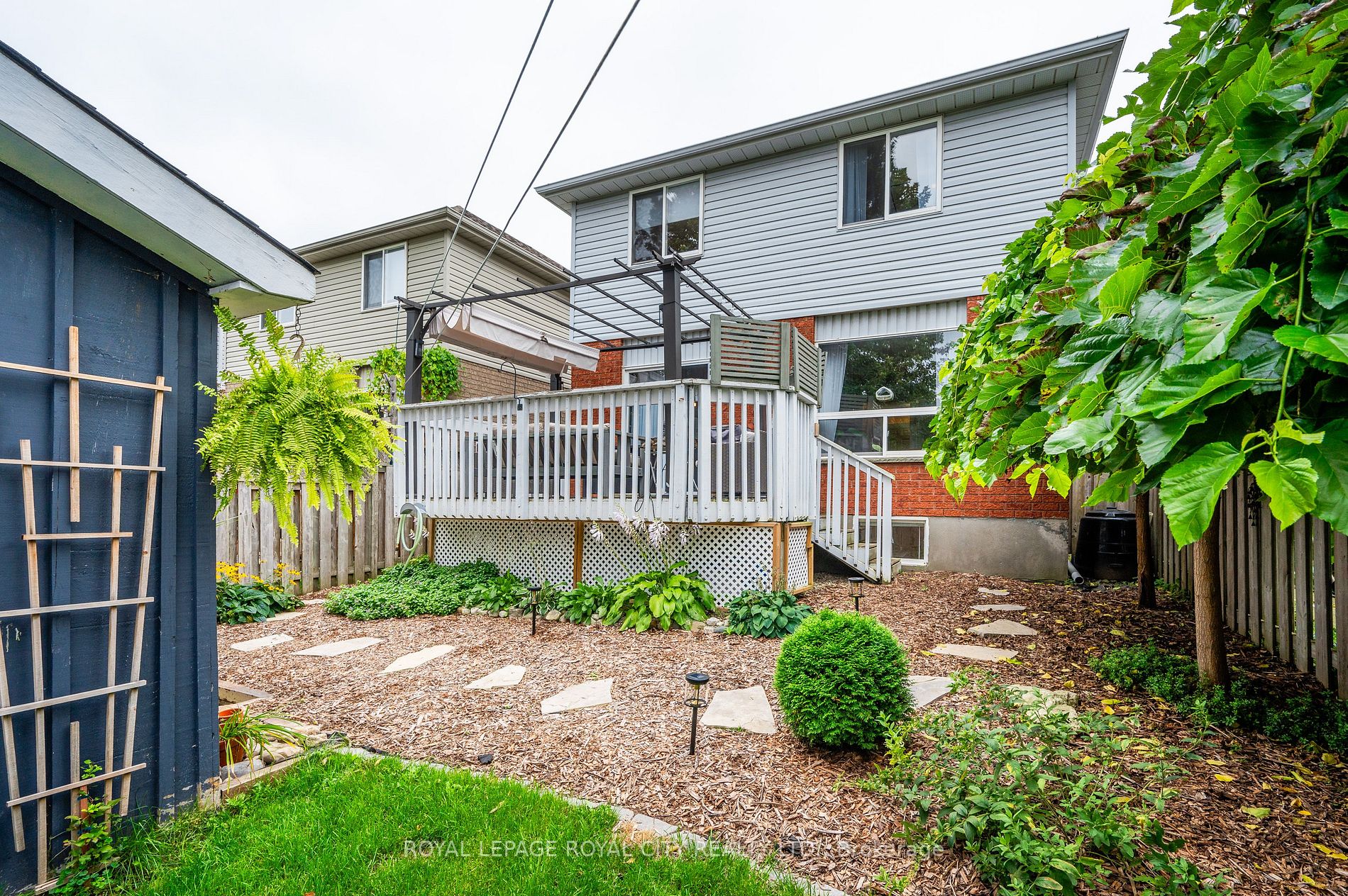 63 Starview Crescent