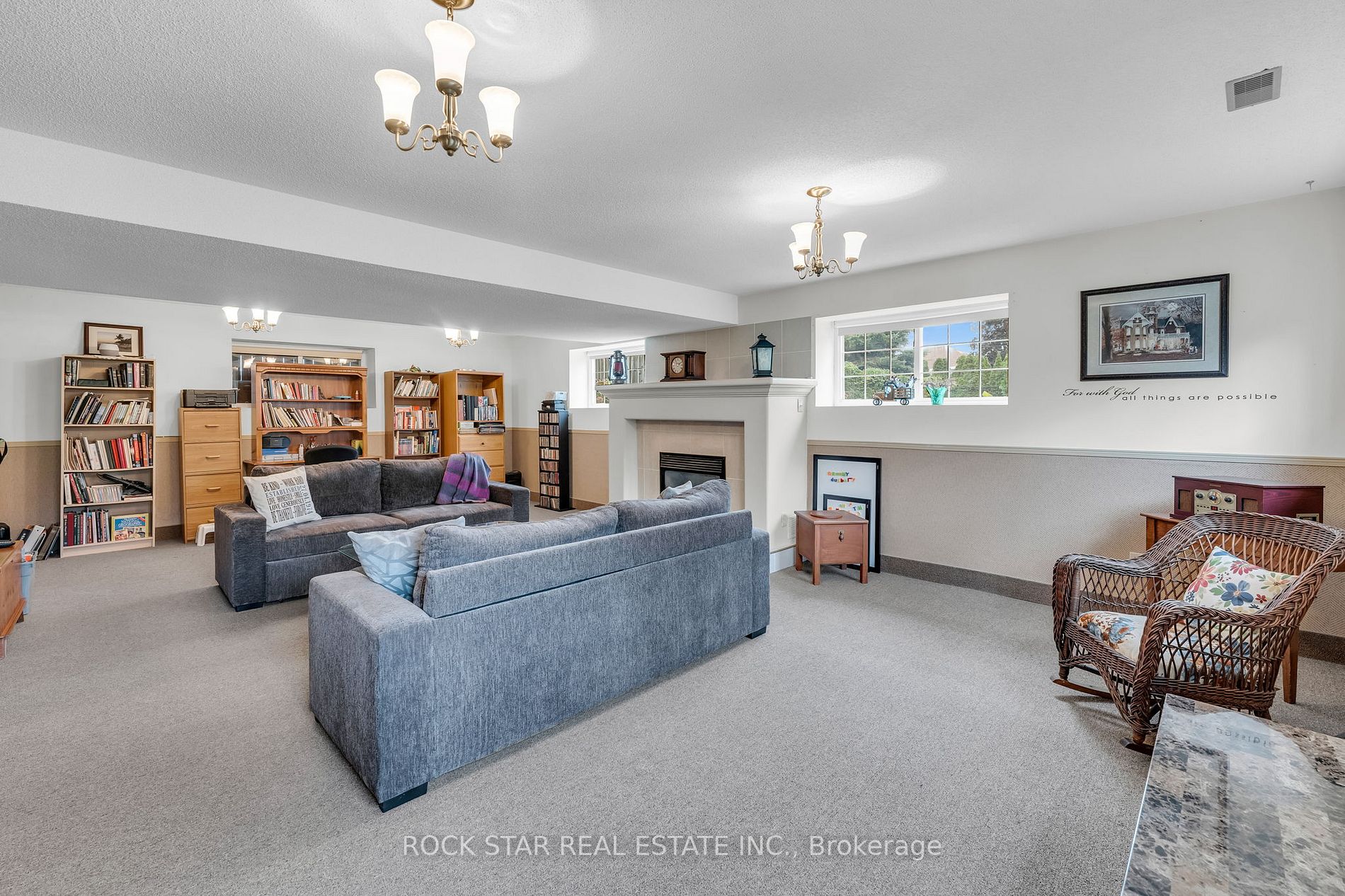 1 Emily St