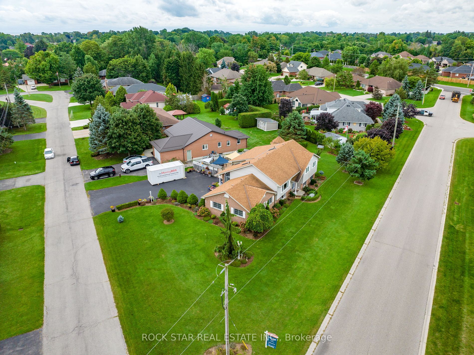 1 Emily St