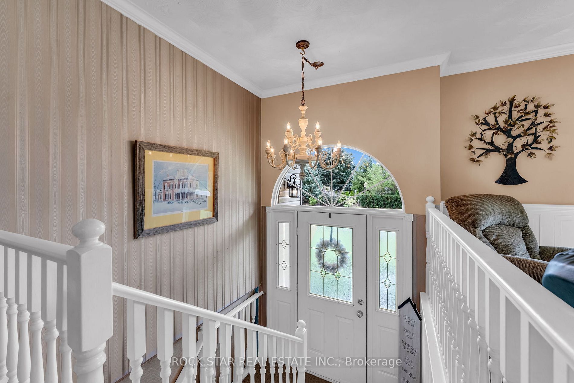 1 Emily St