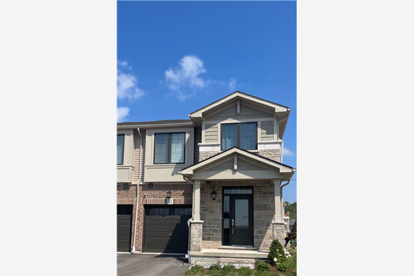42 Birmingham Dr, Cambridge