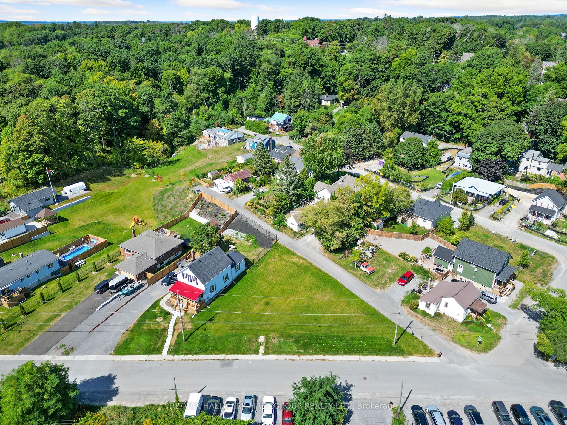 Listing X6818260 - Large Photo # 2