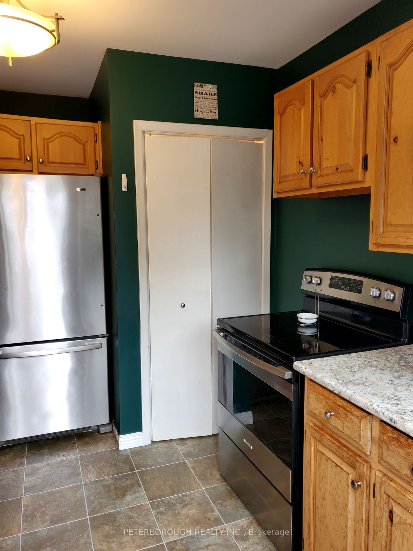 137 Furnace St E, #5
