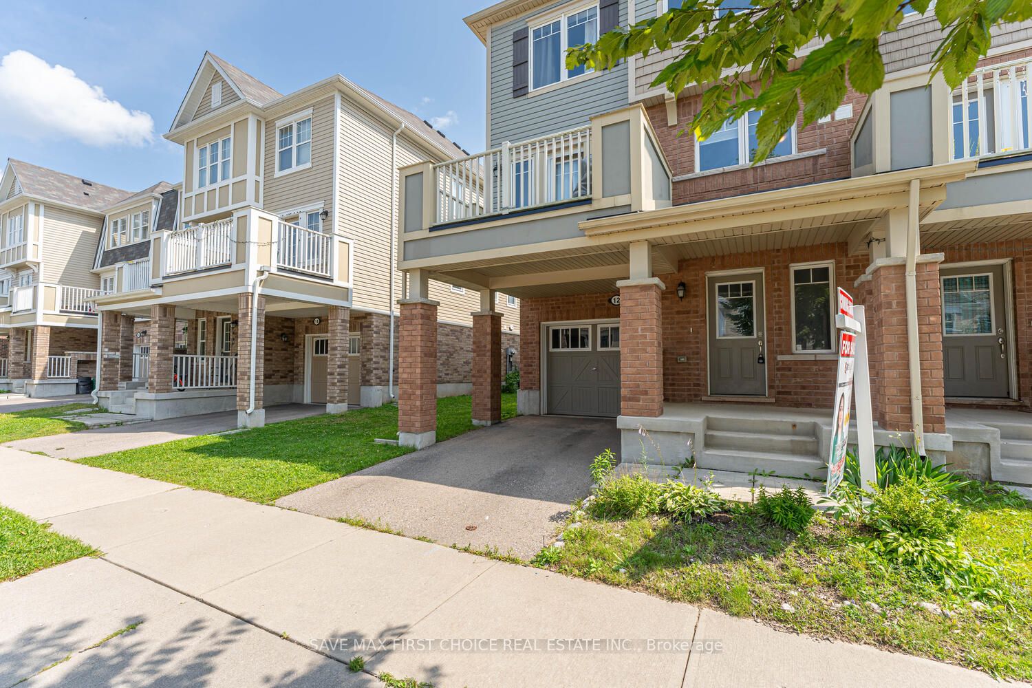 12 Stratus St