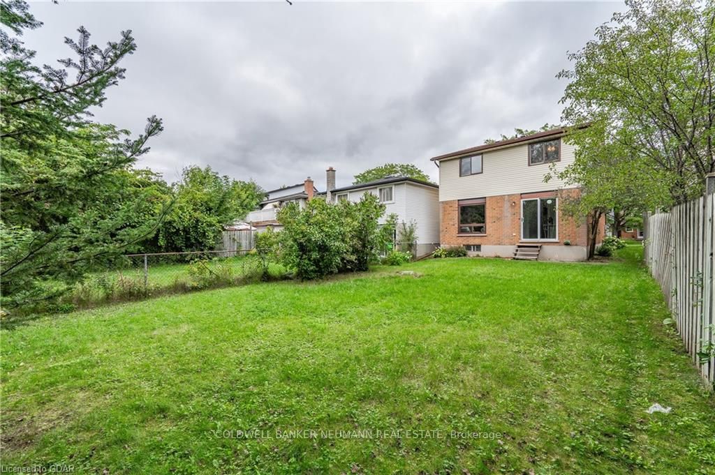 17 Walman Drive