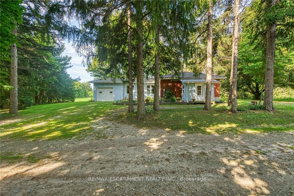 2097 Jerseyville Rd W
