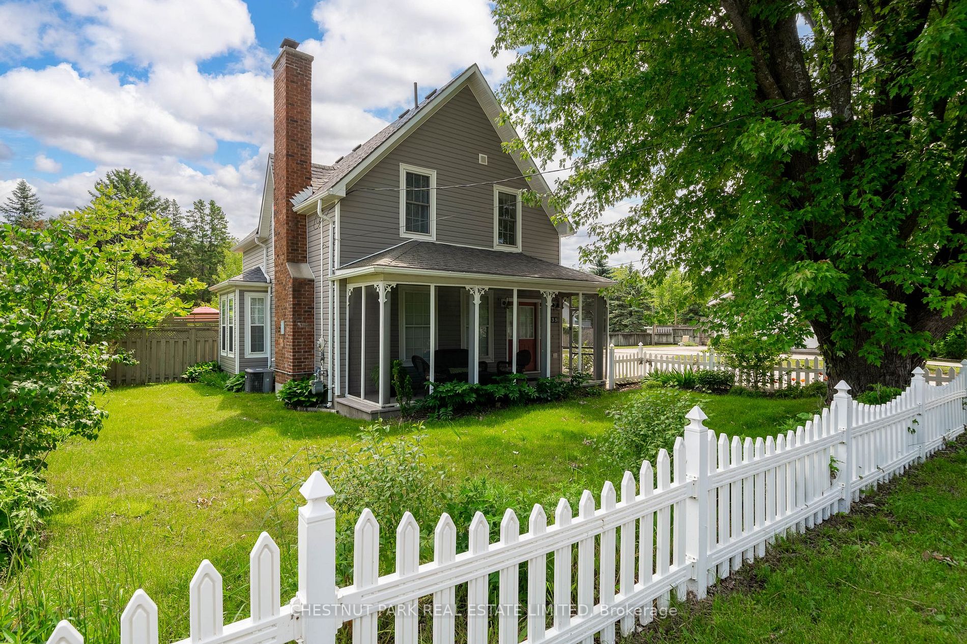 35 Lake St