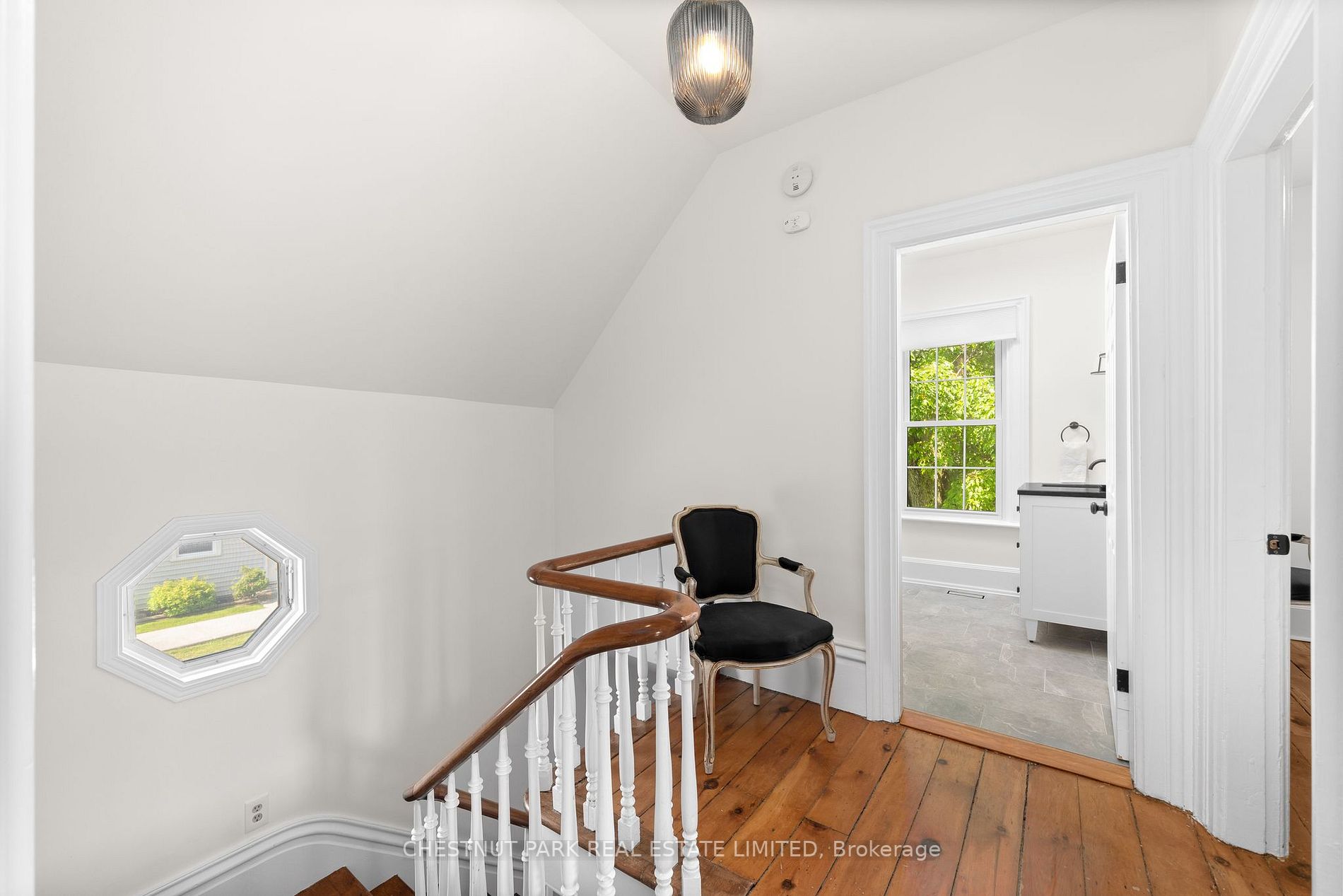 35 Lake St