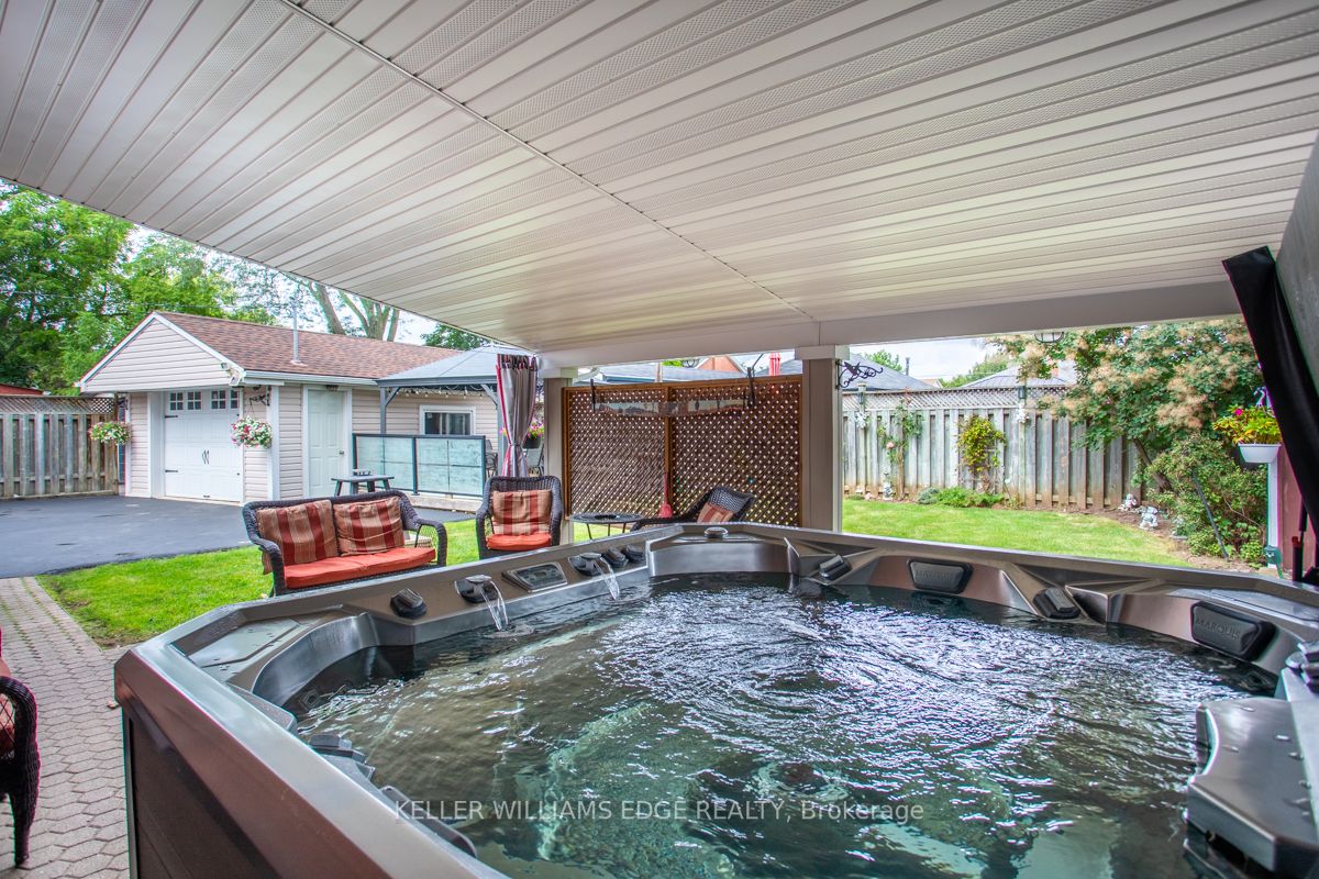 11 Brandow Crt