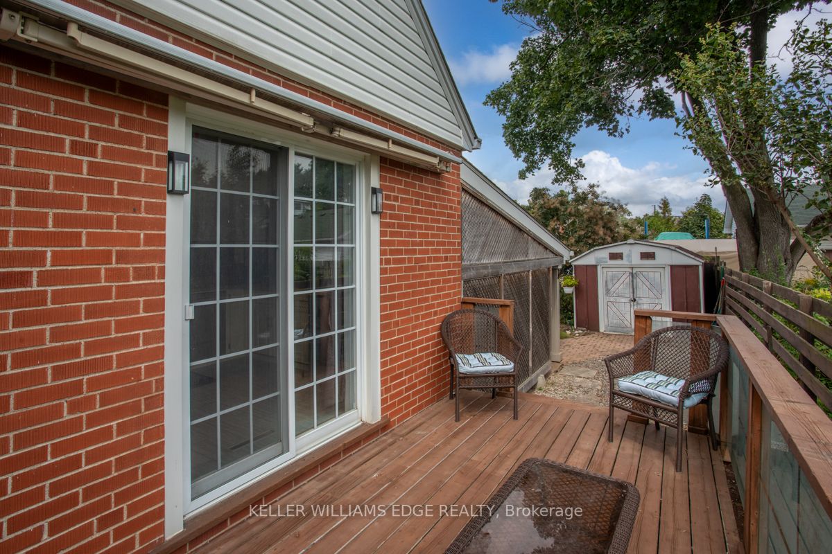 11 Brandow Crt