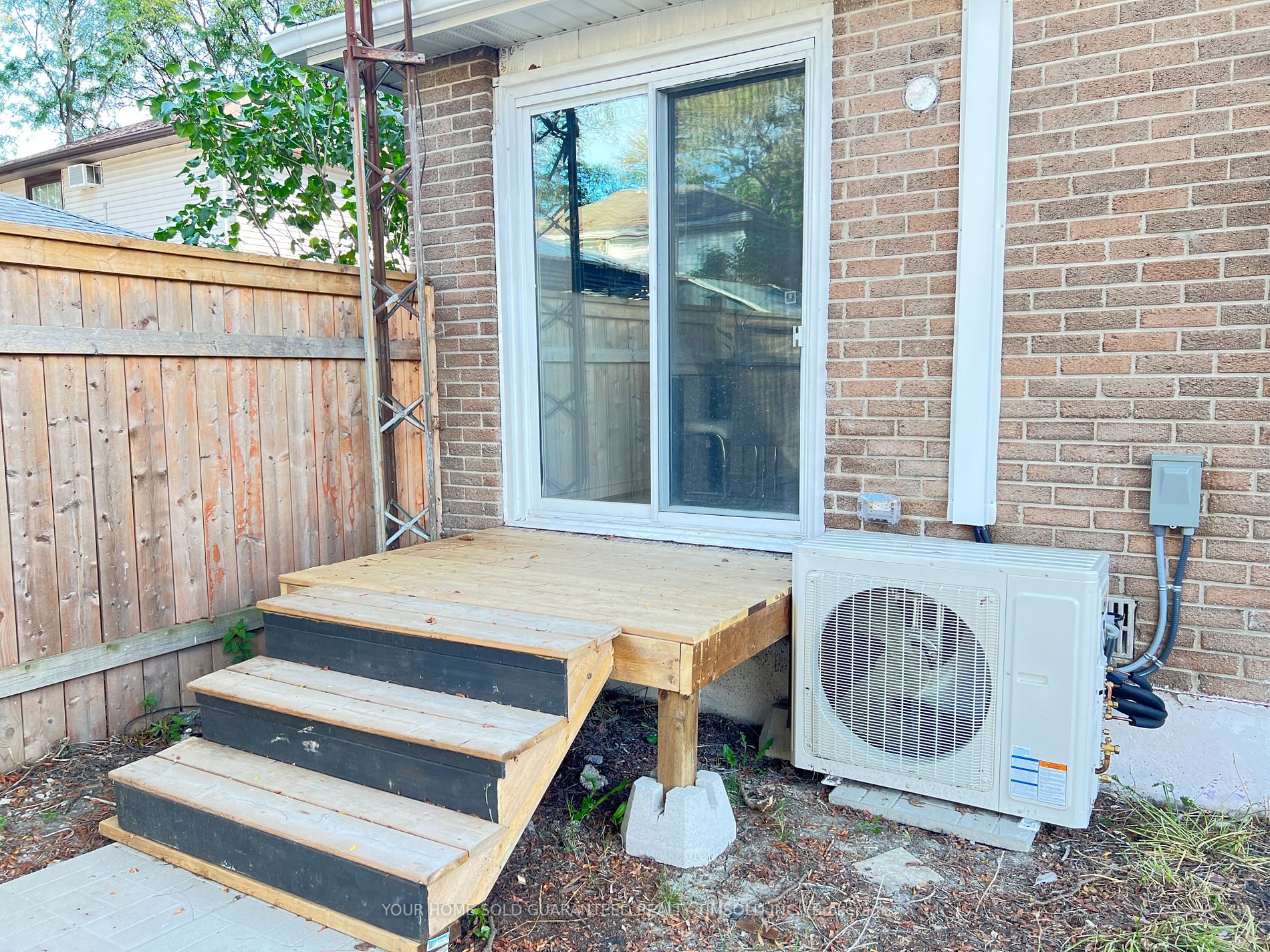 1242 Cottage Place