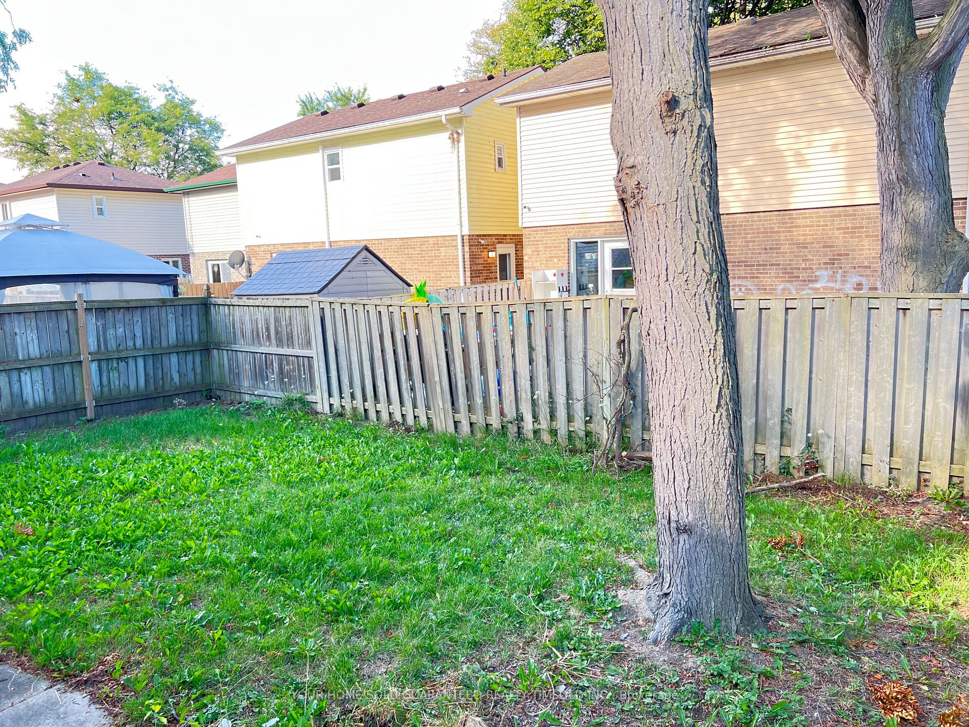 1242 Cottage Place