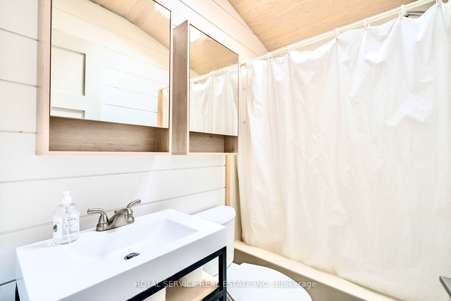 116 Cedardale Rd, #Unit 10