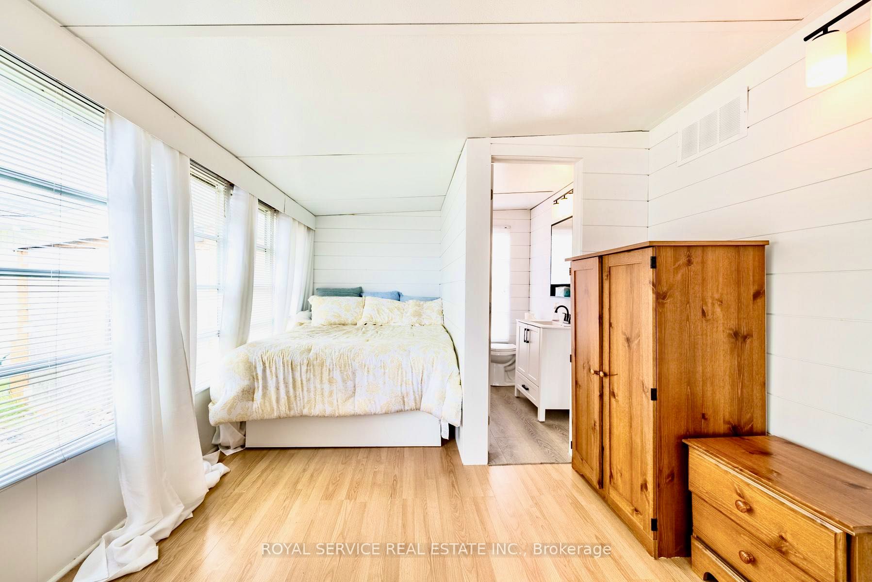 116 Cedardale Rd, #Unit 10