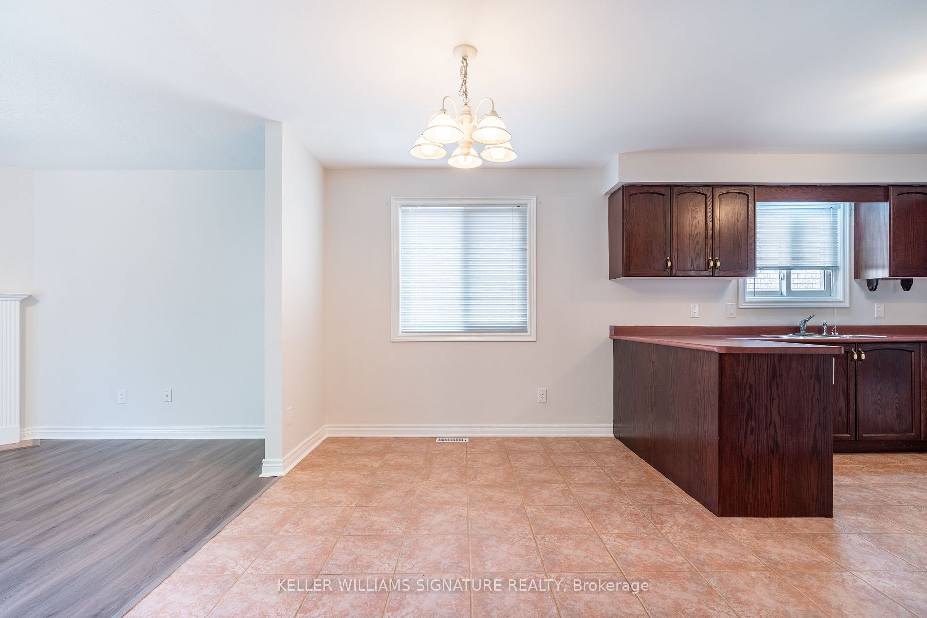 253 Dorchester Dr