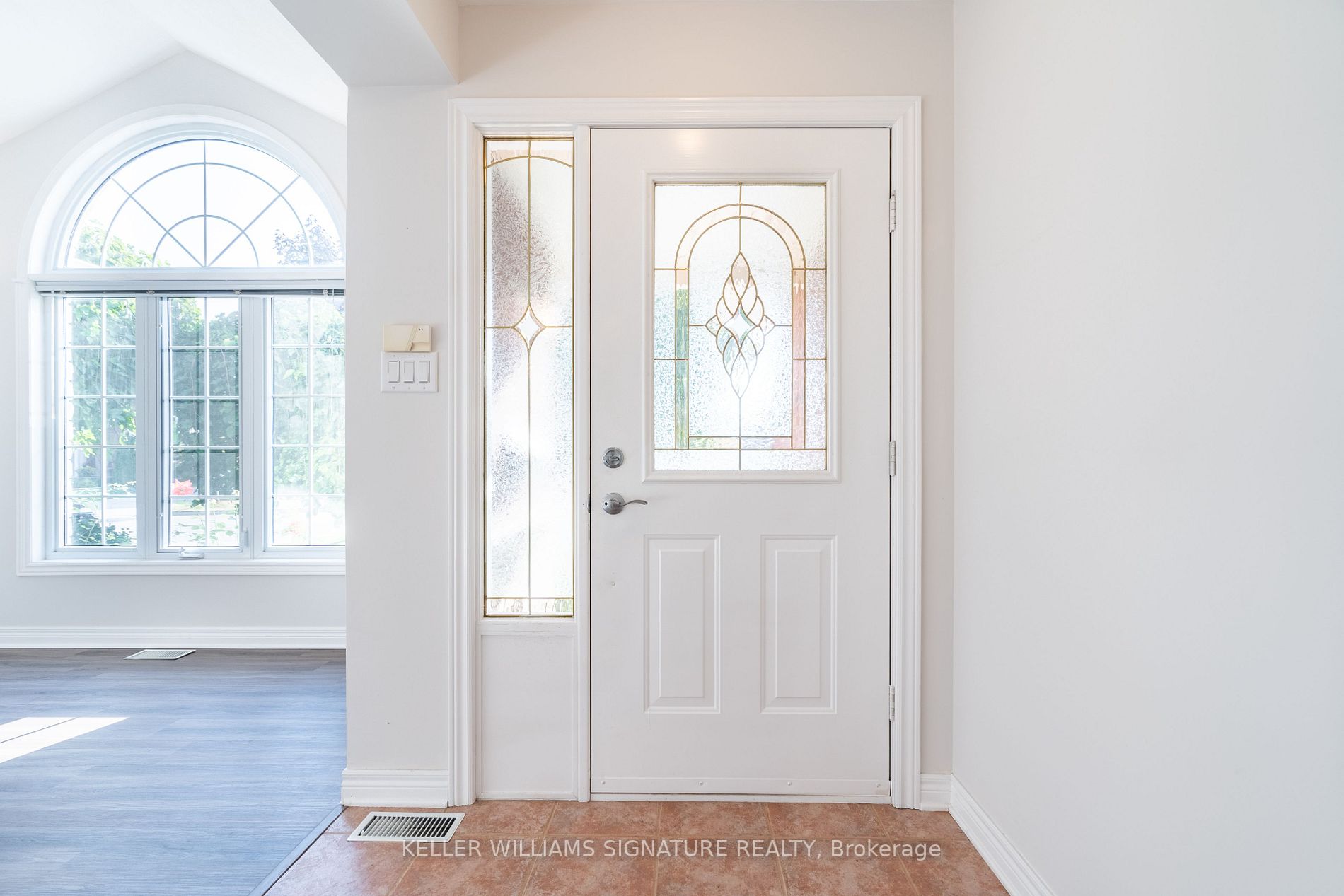 253 Dorchester Dr