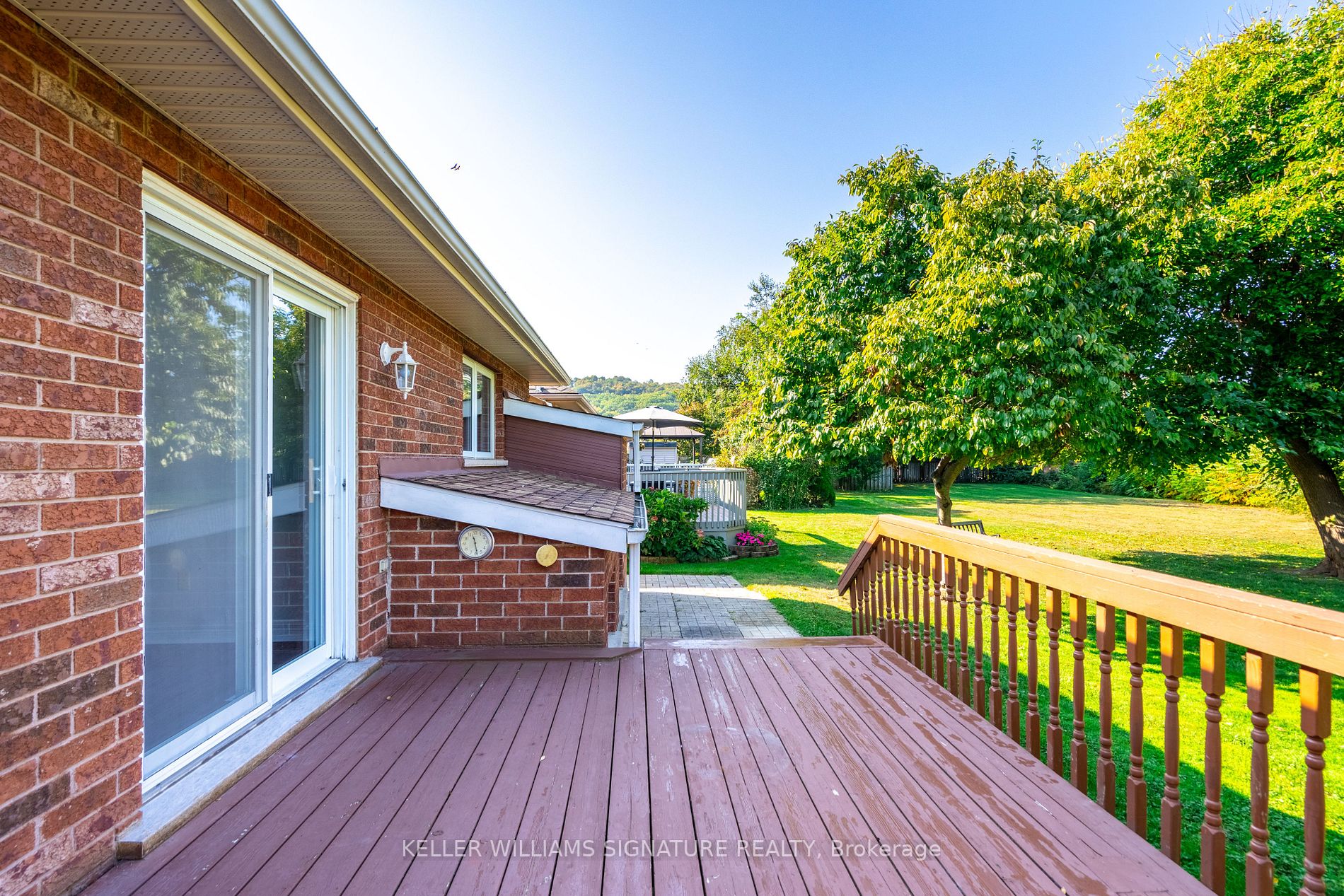 253 Dorchester Dr