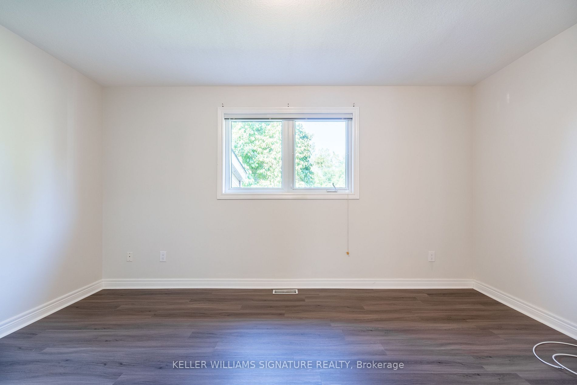 253 Dorchester Dr