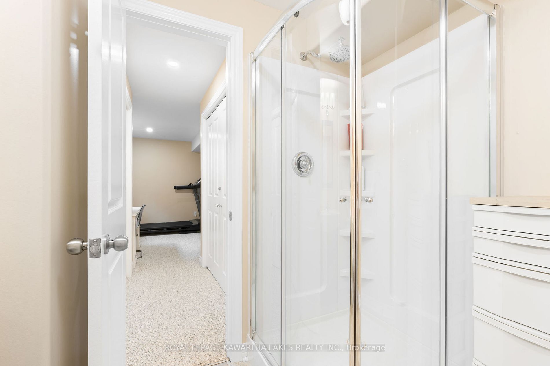 22 Fallingbrook Crescent