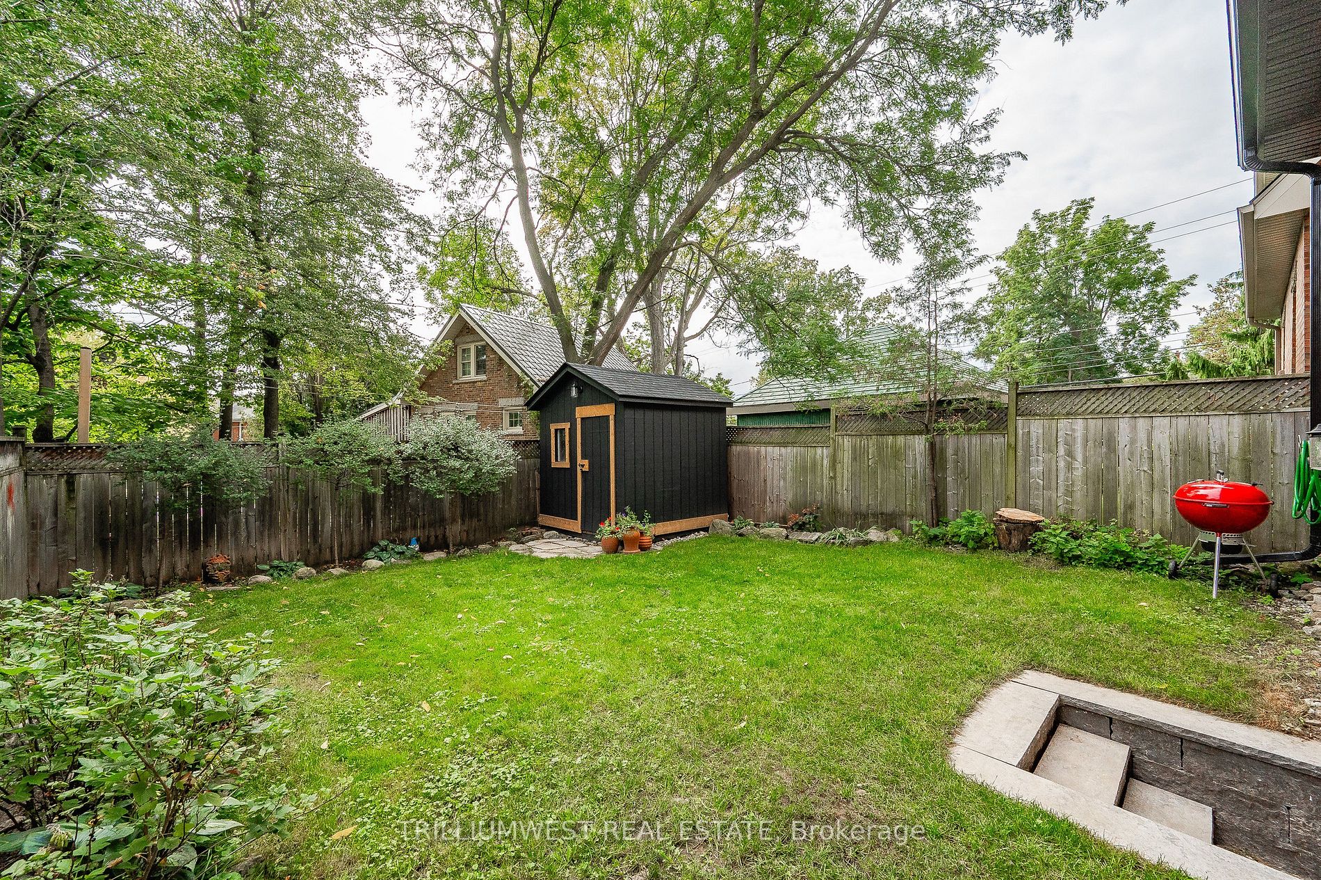 18 Waterloo Avenue