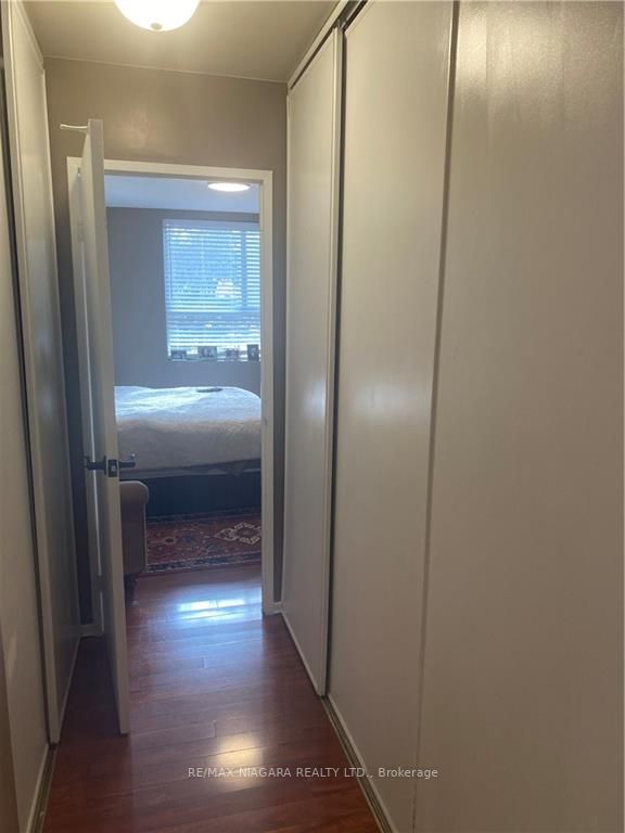 7 Gale Cres, #109