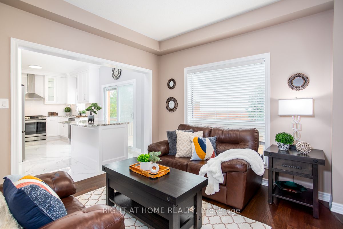 10 Dalrymple Dr
