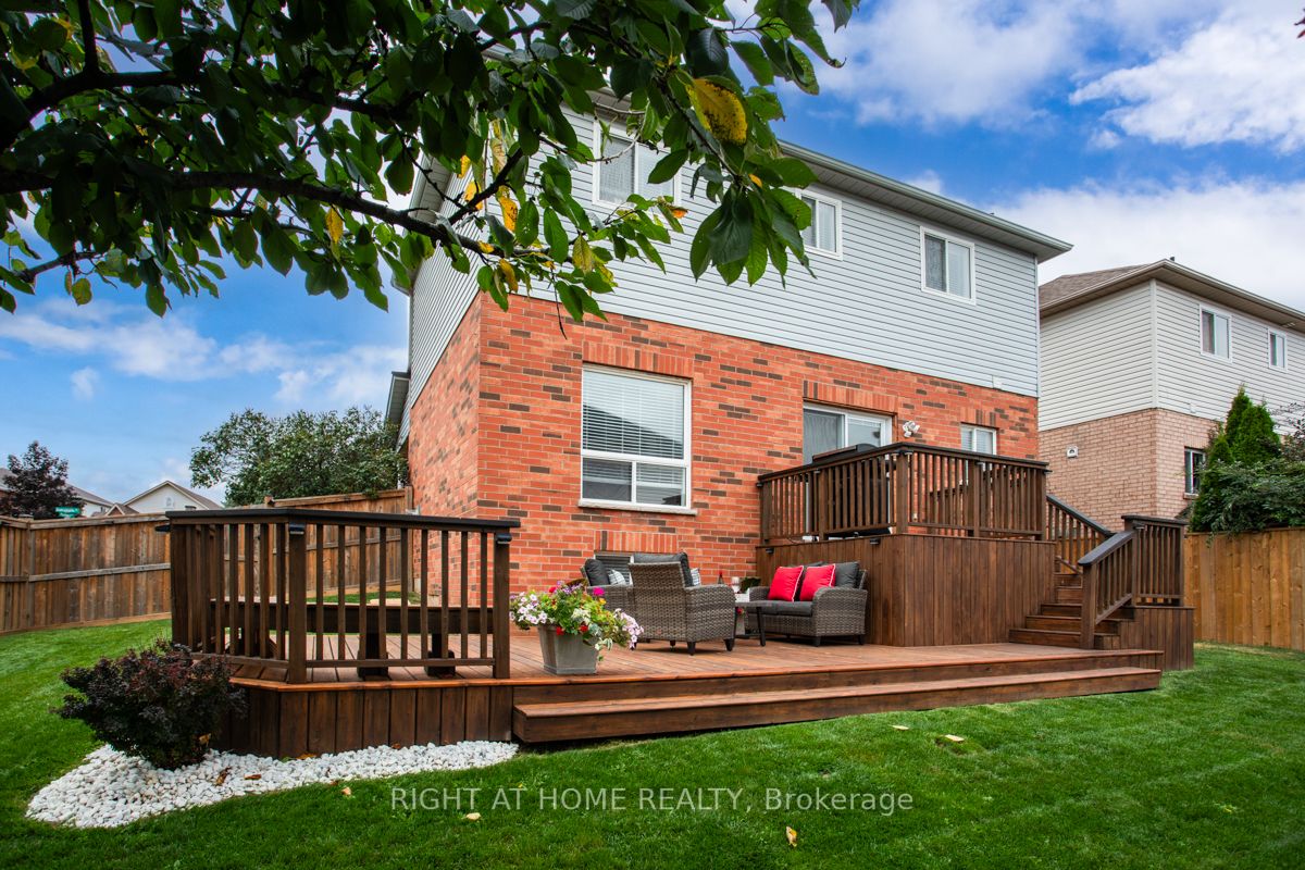 10 Dalrymple Dr