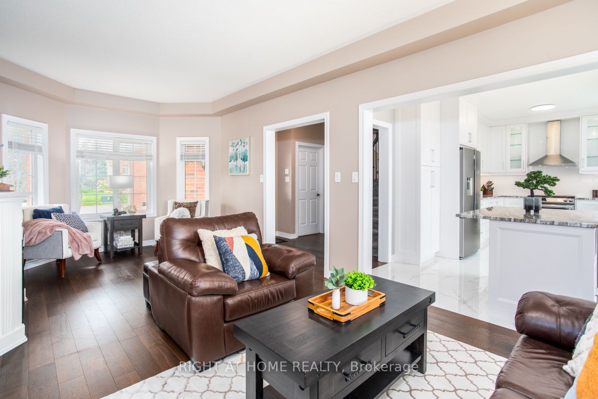 10 Dalrymple Dr