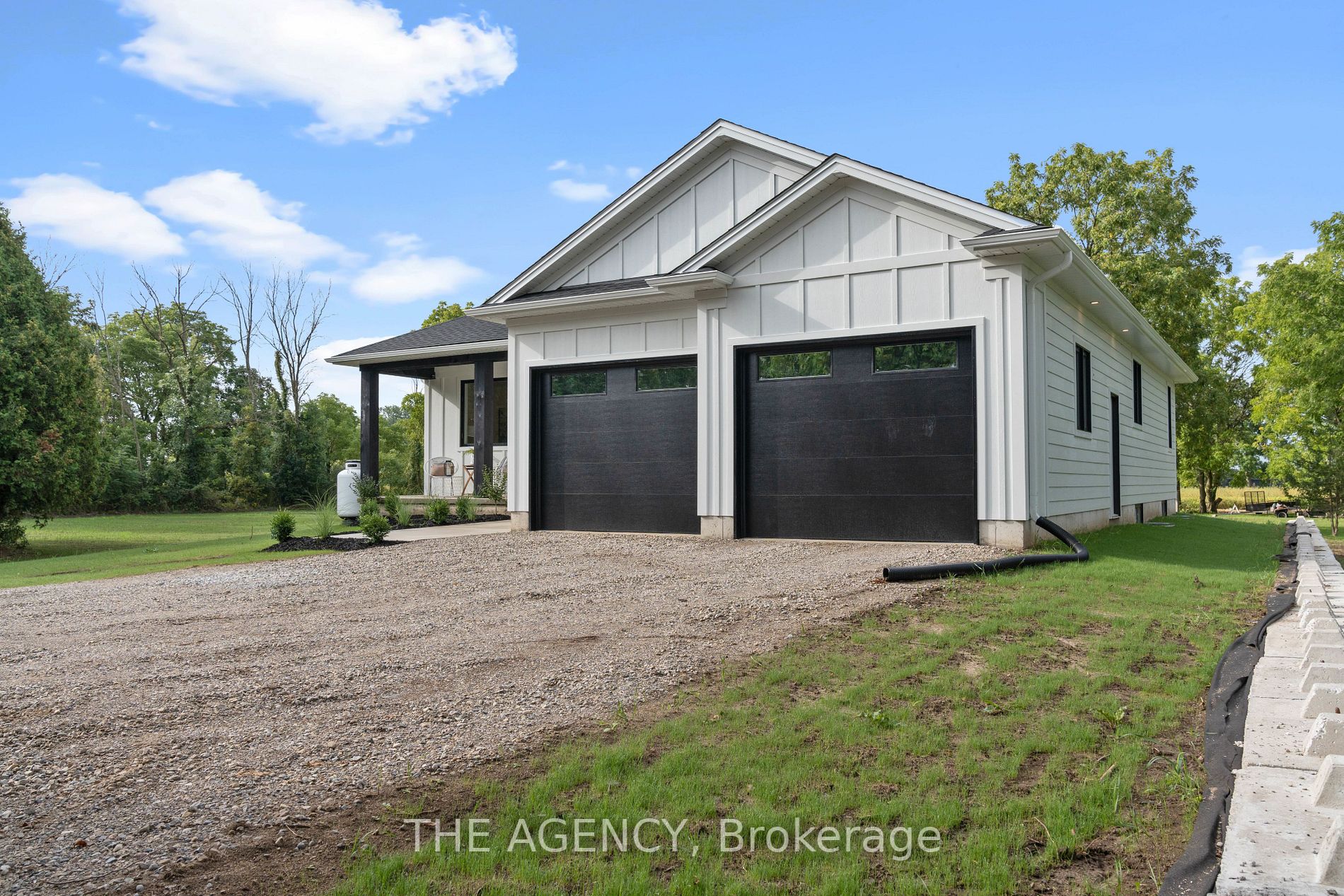 3757 Teeterville Rd