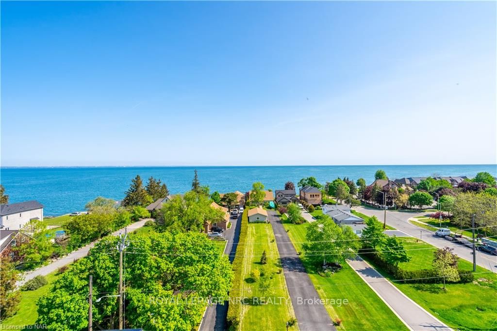 600 North Service Road, #420