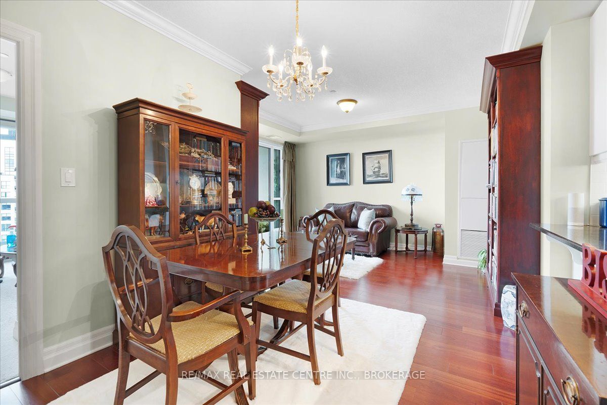 160 MACDONELL Street, #1306