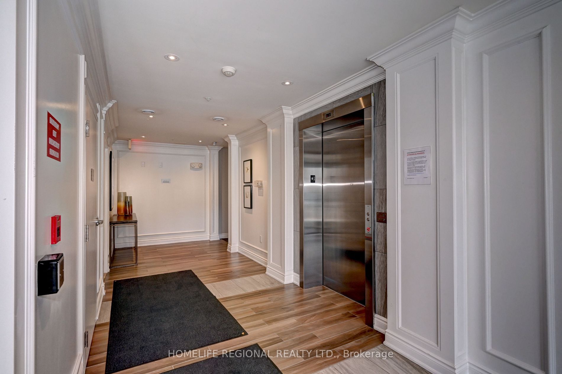 1083 Gordon Street, #305