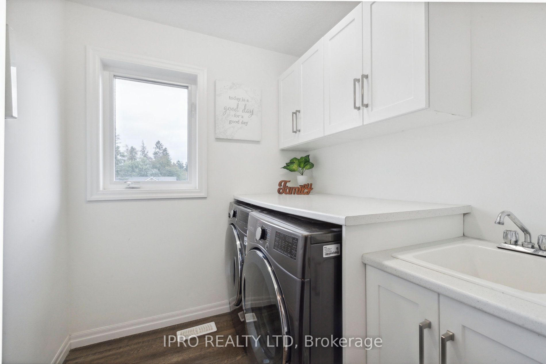 223 Woolwich St