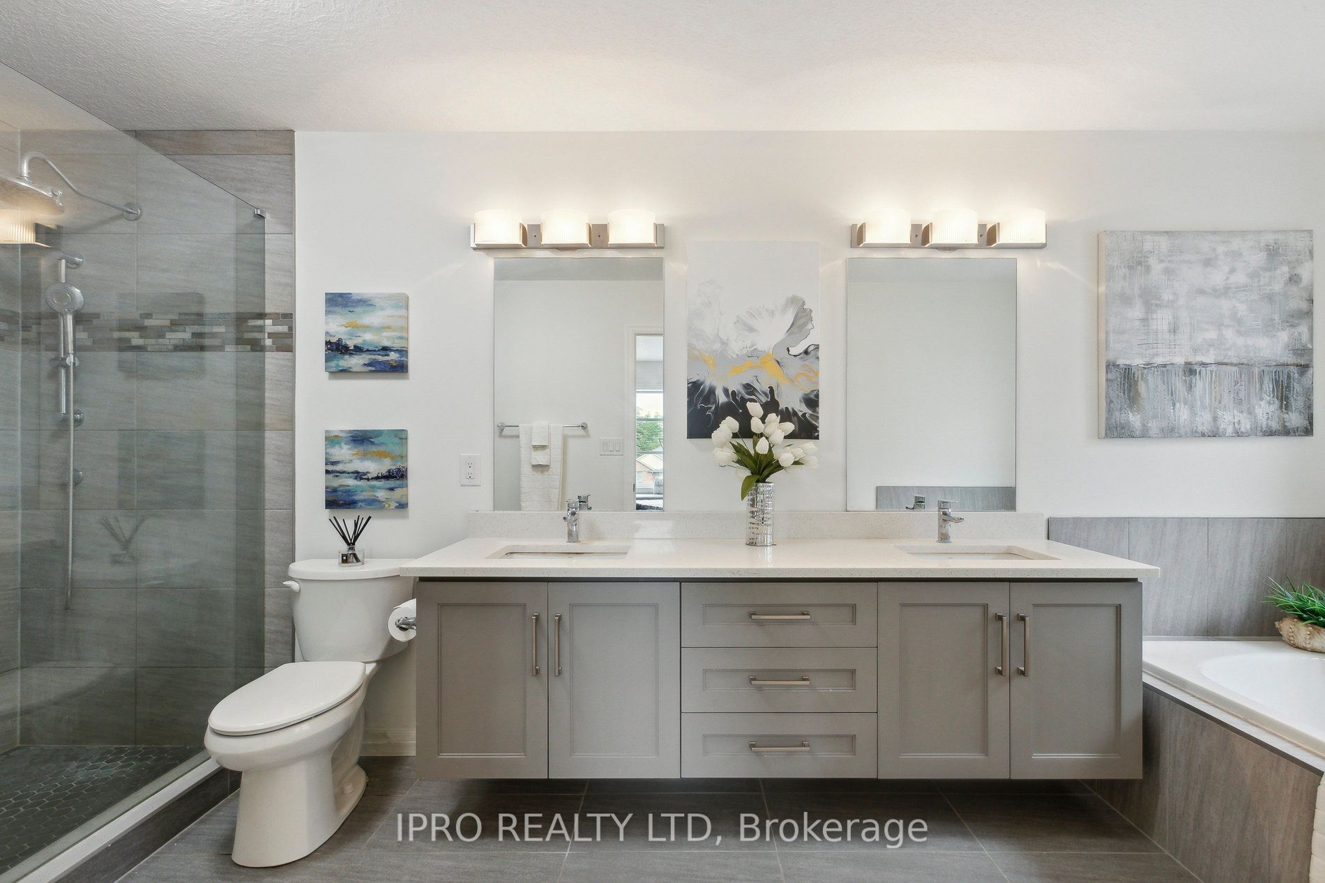 223 Woolwich St