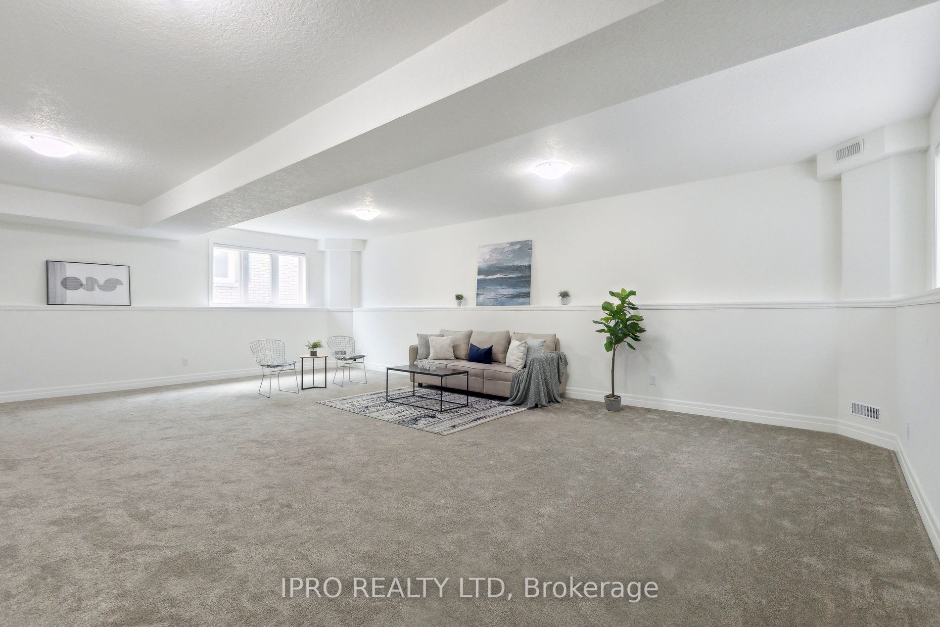 223 Woolwich St
