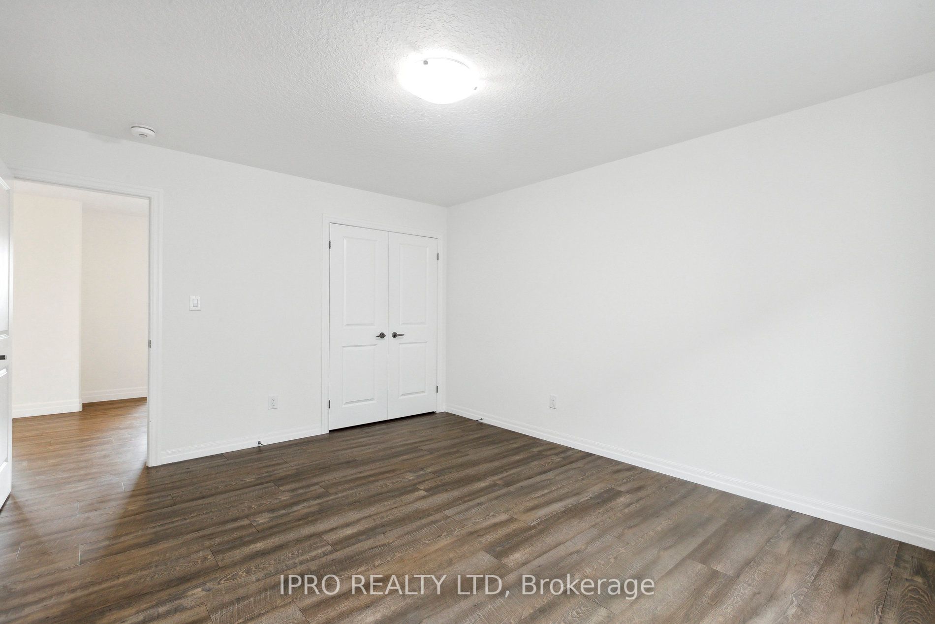 223 Woolwich St