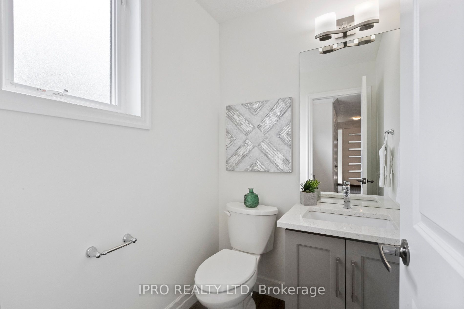 223 Woolwich St