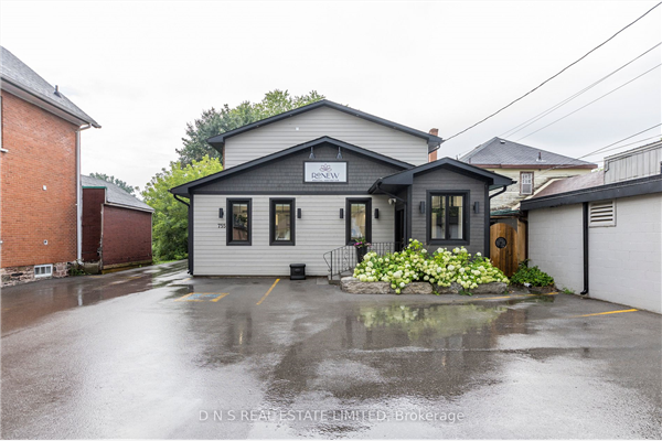 755 Lock St, Peterborough