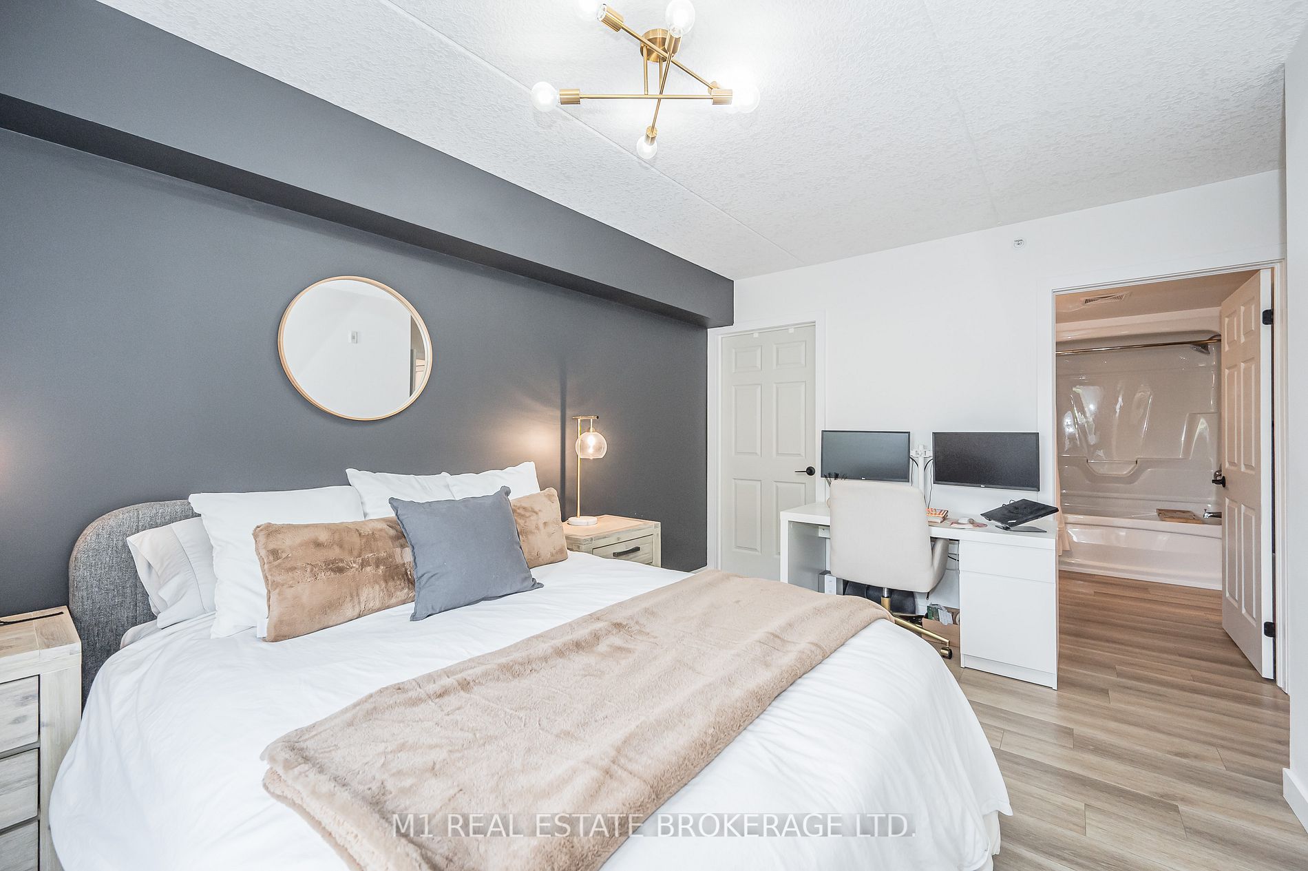 19 Waterford Drive, #106