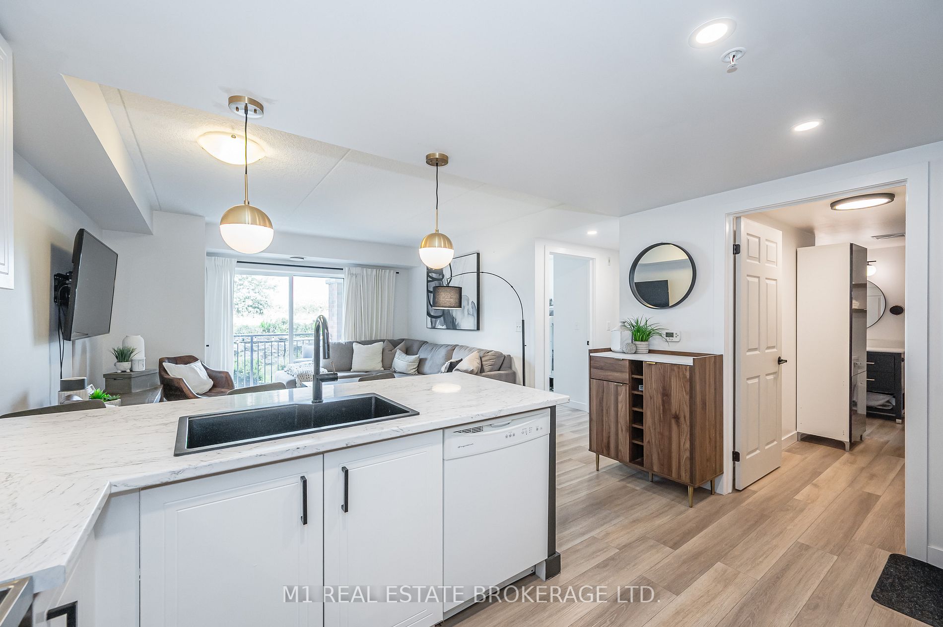 19 Waterford Drive, #106