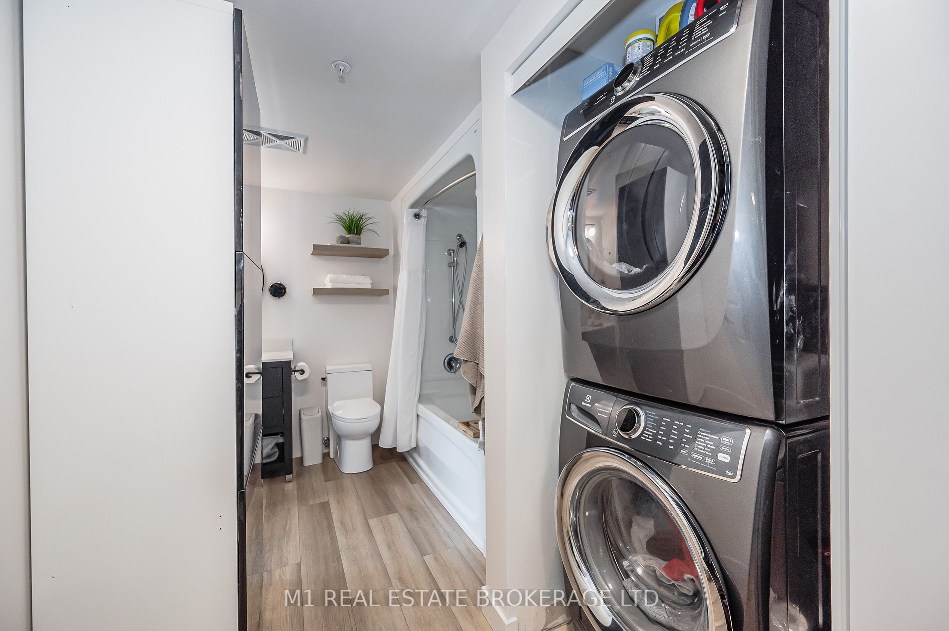 19 Waterford Drive, #106