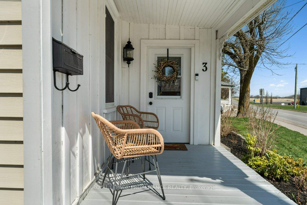 3 Corey St