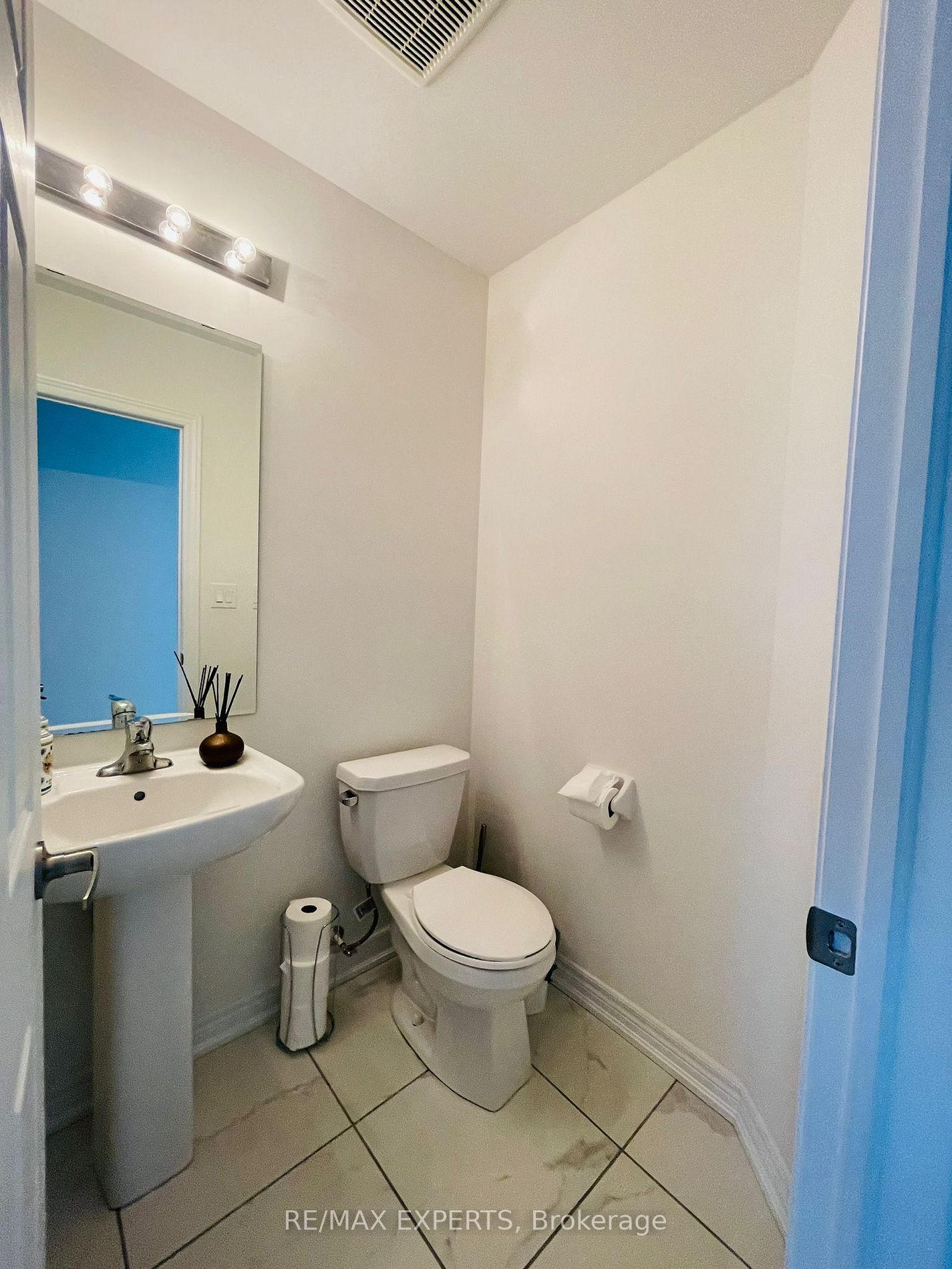 166 Deerpath Drive N, #91