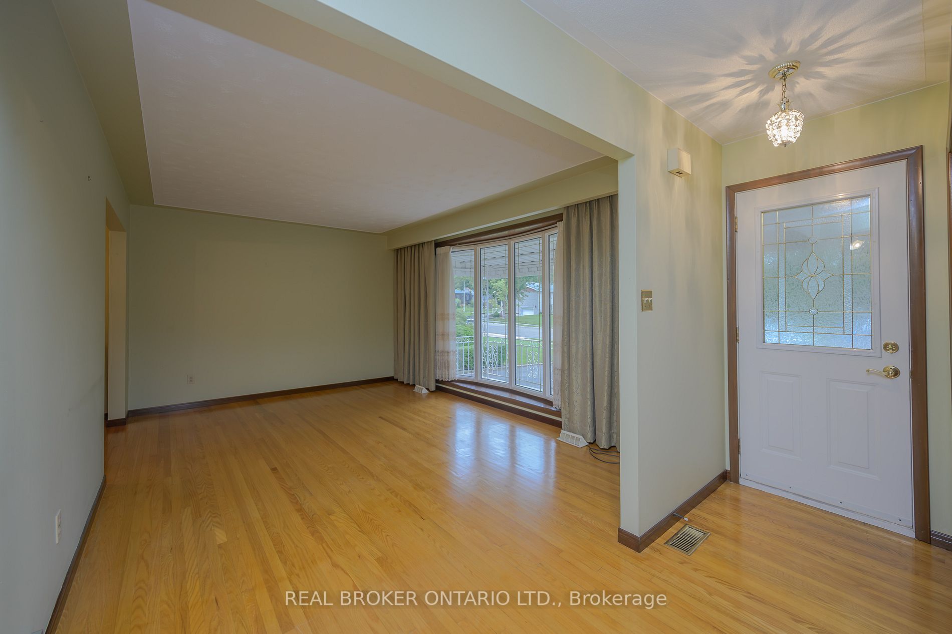 48 Stoney Brook Dr