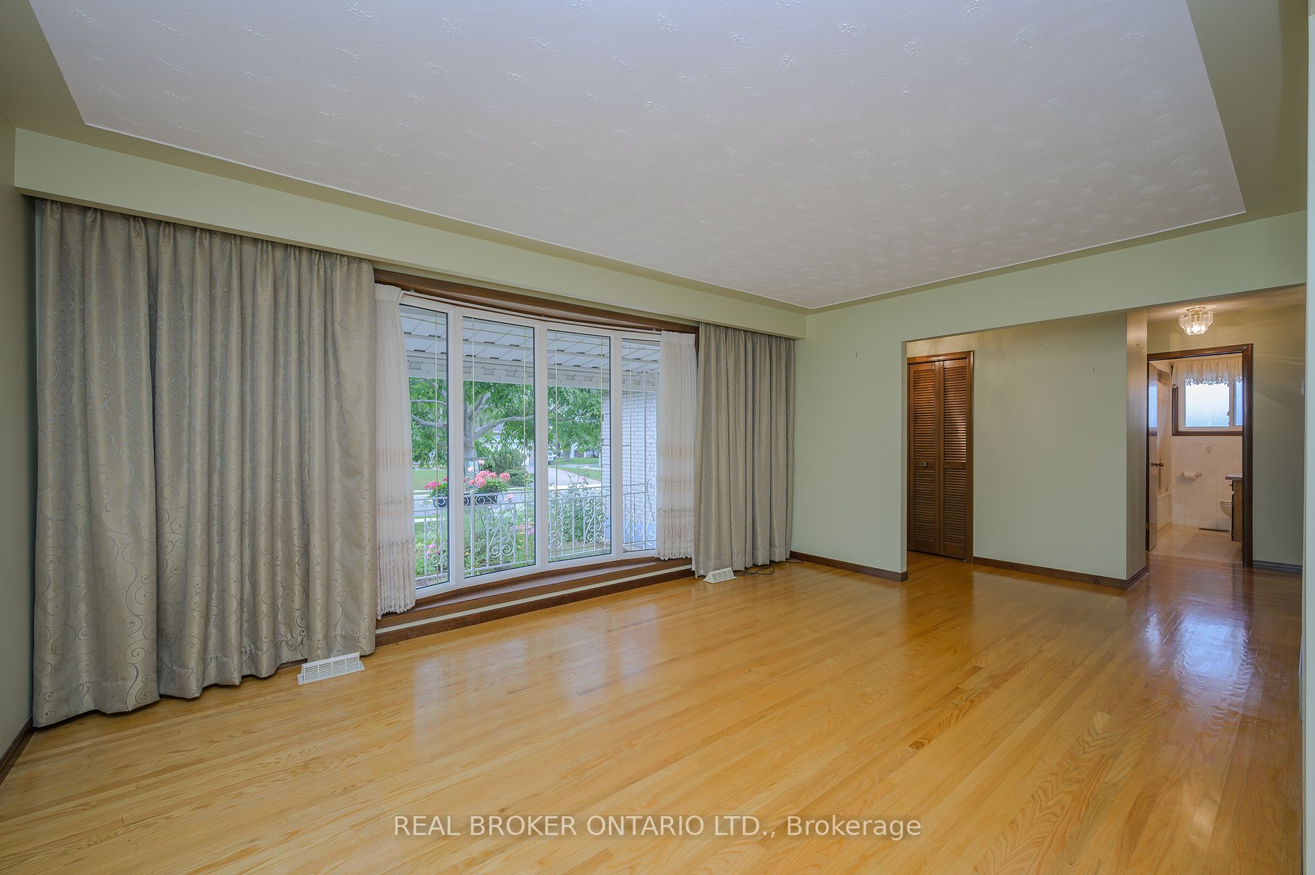 48 Stoney Brook Dr