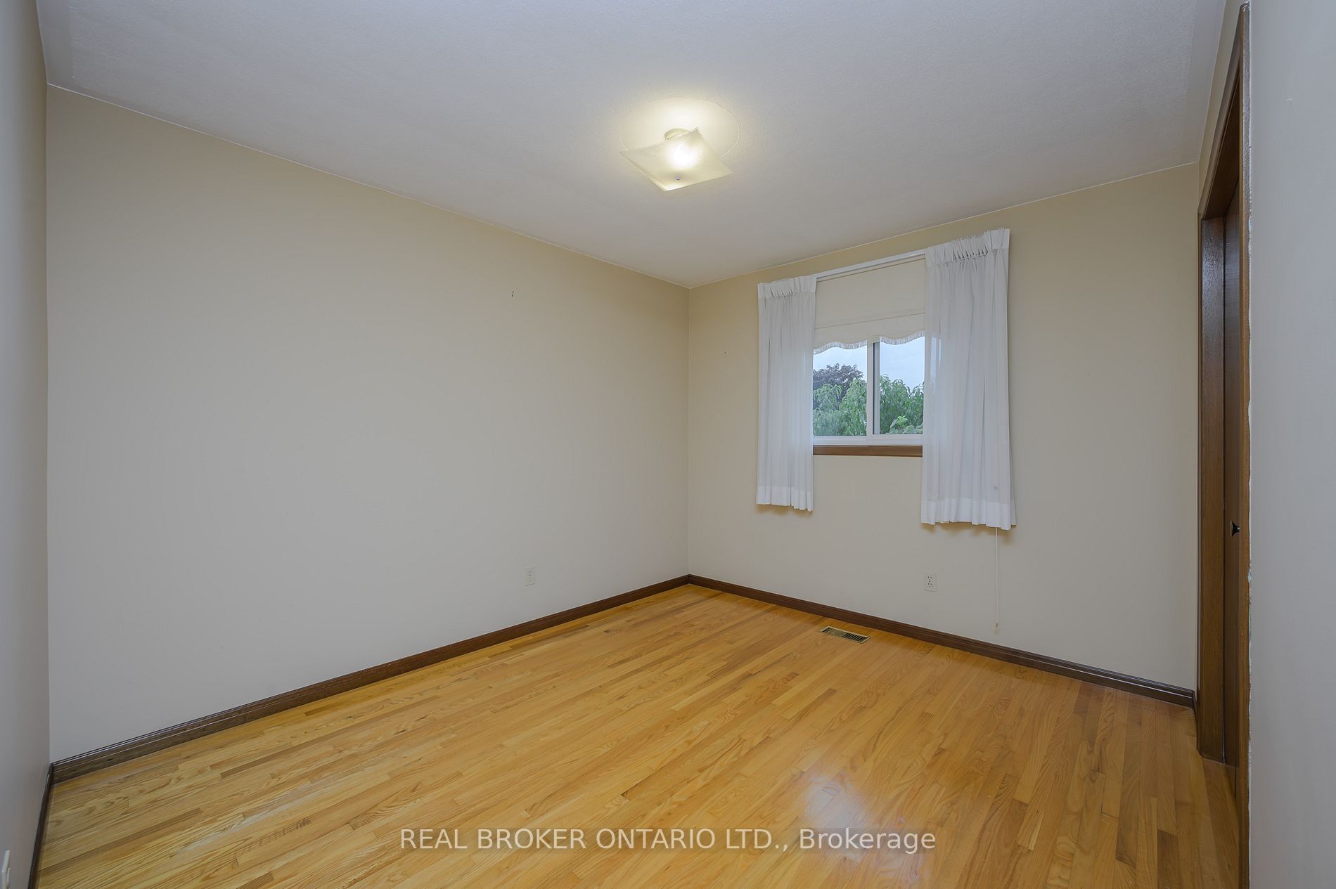 48 Stoney Brook Dr